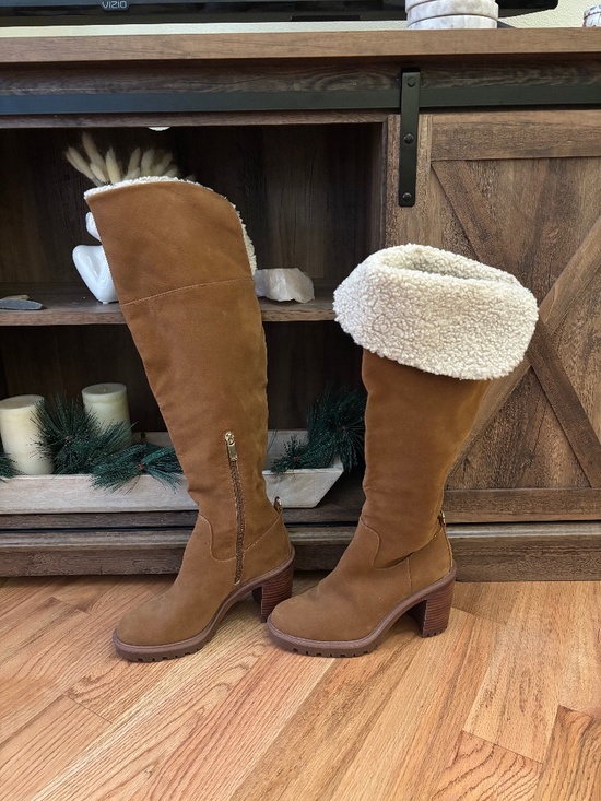 Jennifer Lopez Shoes - JLo over the knee boots